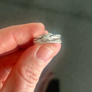 DAVID YURMAN Diamond X crossover band ring
